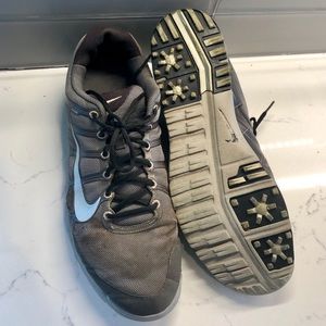 Men’s size 14 golf shoes with Nike Air technology